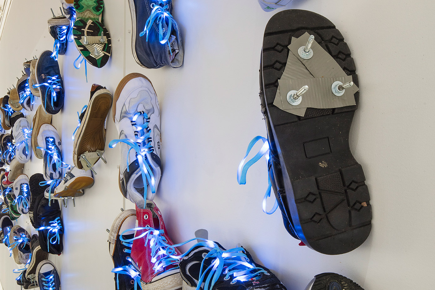 Riiko Sakkinen | Installation Views | Closing Borders