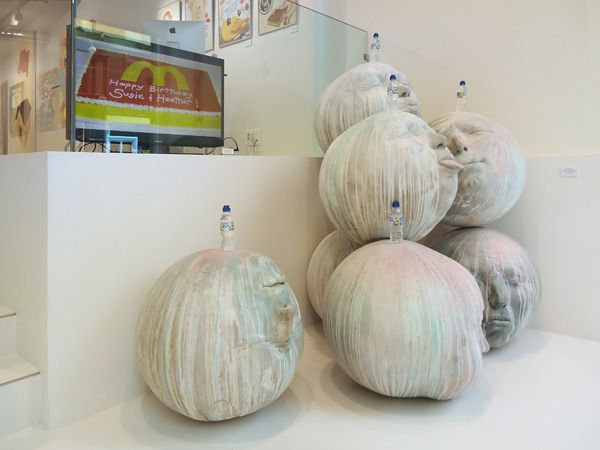 Riiko Sakkinen | Installation Views | Respetando los derechos humanos nunca saldremos de la crisis