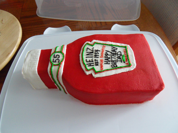 Riiko Sakkinen | Installation Views | Riiko Sakkinen
 & Katja Tukianen:
 Cake Theory