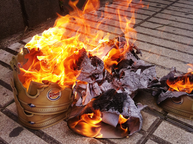 Riiko Sakkinen | Miscellaneous | Down with the King