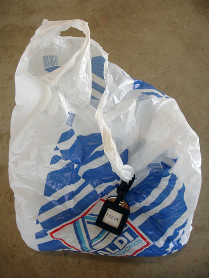 Riiko Sakkinen | Objects | Chabola Fresa