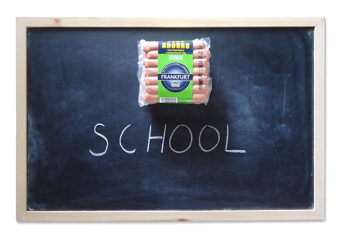 Riiko Sakkinen | Objects | Frankfurt School